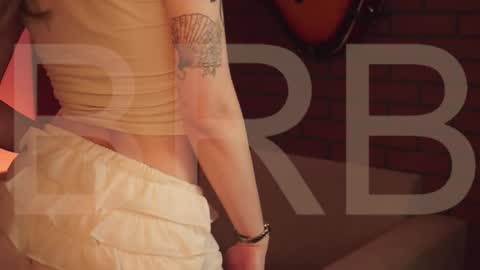 elliecutes online show from 04-07-26, 05:41