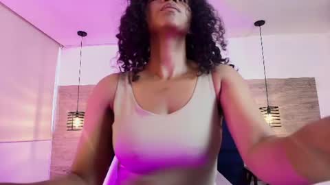 elliee_alves online show from 07-10-26, 01:25