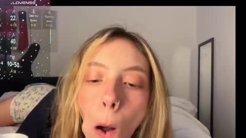 ellie online show from 06-05-26, 07:36
