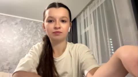 Ellie online show from 12-02-25, 04:02