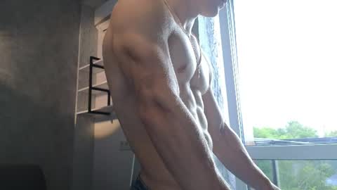 Snapshot of elliot_muscle04 chatting on 07-26-26, 11:50 elliot_muscle04 online show from 07-26-26, 11:50