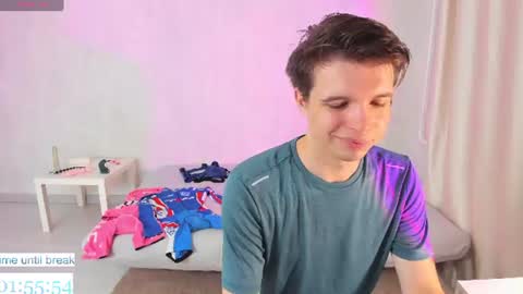 elliot_winki online show from 07-12-26, 08:55