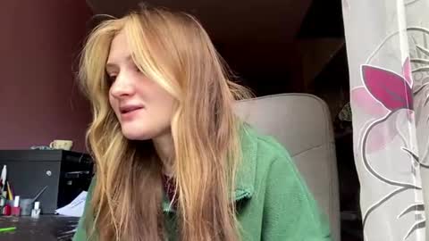Jenny online show from 06-17-26, 04:26