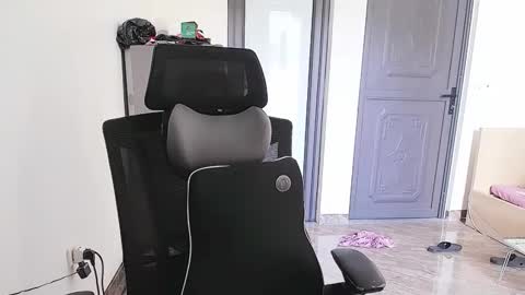 ellsa9x online show from 10-02-25, 02:40