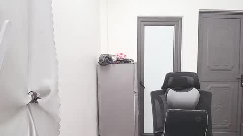 ellsa9x online show from 10-07-25, 02:09