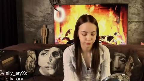 Snapshot of elly_ary chatting on 02-27-26, 08:20 elly_ary online show from 02-27-26, 08:20