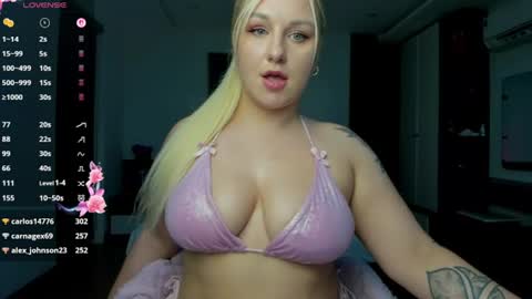 Elly online show from 07-28-26, 04:39