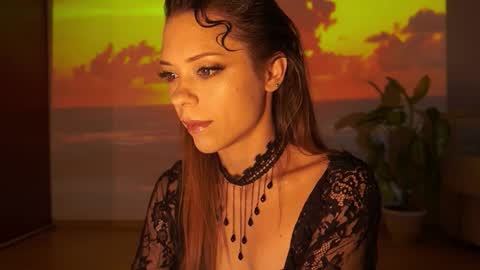 Snapshot of elly_fry chatting on 09-27-25, 07:08 Art Place online show from 09-27-25, 07:08