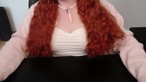 Elly online show from 04-12-26, 01:27