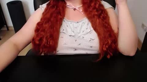 Elly online show from 05-19-26, 12:55