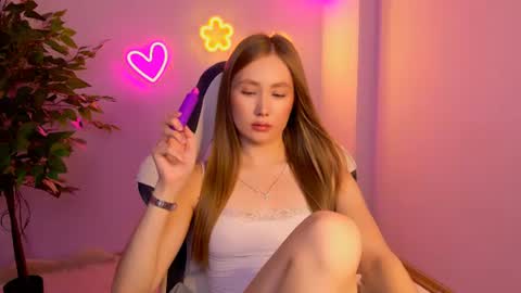  Elly  online show from 07-22-26, 03:20