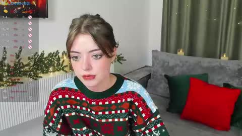 Snapshot of ellyford chatting on 12-11-24, 01:39 Elly online show from 12-11-24, 01:39