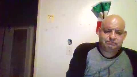 elmario24 online show from 09-30-25, 03:00