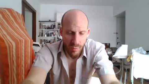 Mati Restrepo online show from 12-21-24, 04:14