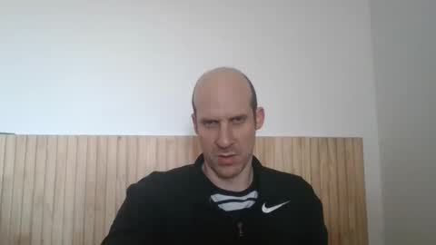 Mati Restrepo online show from 05-18-26, 05:41