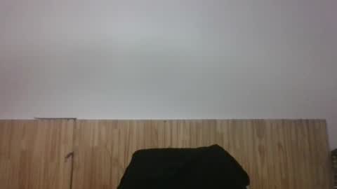 Mati Restrepo online show from 07-15-26, 01:55