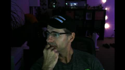 elmetaagain online show from 08-09-26, 12:21