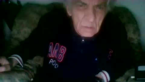 Snapshot of elmo191271 chatting on 10-17-25, 06:49 elmo191271 online show from 10-17-25, 06:49