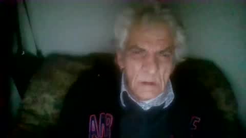 Snapshot of elmo191271 chatting on 10-19-25, 02:01 elmo191271 online show from 10-19-25, 02:01