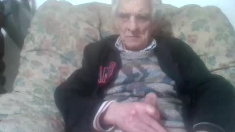 elmo191271 online show from 02-10-26, 06:56