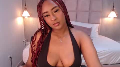 Snapshot of elodi_brown chatting on 07-29-26, 11:25 Elodi online show from 07-29-26, 11:25