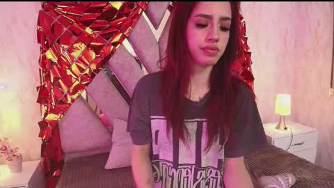 Elodie  online show from 03-13-26, 12:45