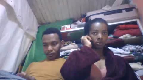 elodynarcisse online show from 12-23-25, 04:43