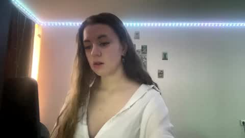 eloiscolins online show from 05-28-26, 01:36