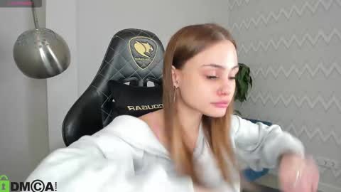 Snapshot of elsa_carterr chatting on 12-02-25, 09:36 elsa_carterr online show from 12-02-25, 09:36