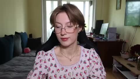elsaangel online show from 05-17-26, 03:04