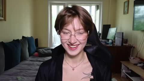 elsaangel online show from 05-21-26, 04:30