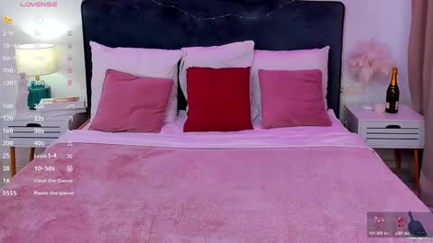 Elsa online show from 02-03-26, 01:27