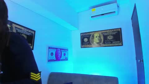 Elsa online show from 01-29-25, 11:51