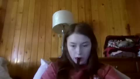 Elsie Rain online show from 11-12-25, 07:57