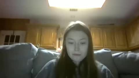 Elsie Rain online show from 12-16-25, 03:11