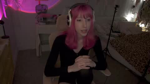 Snapshot of elslove chatting on 05-01-26, 01:32 ELS online show from 05-01-26, 01:32