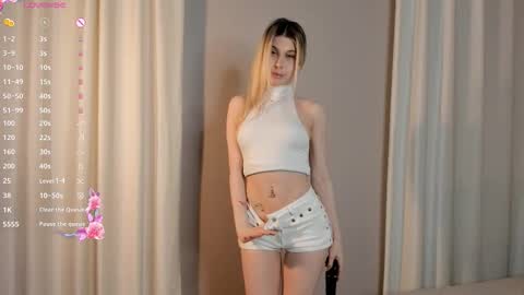 Elizabeth online show from 10-17-25, 04:09