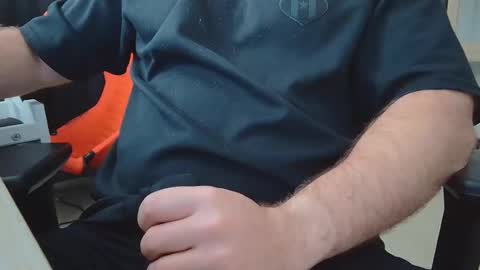 Snapshot of eltanke2206 chatting on 03-11-26, 10:05 alexgarg online show from 03-11-26, 10:05