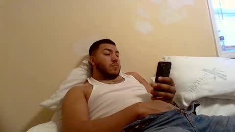 eltoxico0127 online show from 01-11-26, 07:41