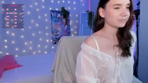 Elvienne online show from 06-12-26, 04:00