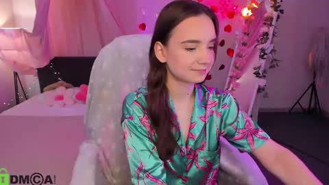 Elvienne online show from 07-04-26, 03:13