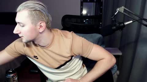 Elvin Vaenight online show from 11-21-25, 11:03