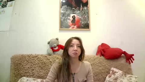 Snapshot of elvinasweet chatting on 01-14-26, 07:03 ElvinaSweet online show from 01-14-26, 07:03