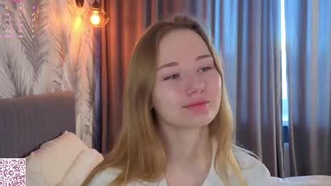 Alex online show from 04-13-26, 04:40