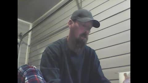 Snapshot of elwooood7 chatting on 12-25-24, 11:00 elwooood7 online show from 12-25-24, 11:00