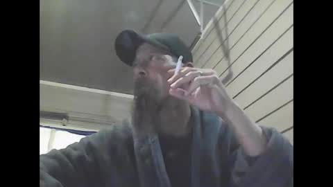 Snapshot of elwooood7 chatting on 01-10-25, 12:04 elwooood7 online show from 01-10-25, 12:04