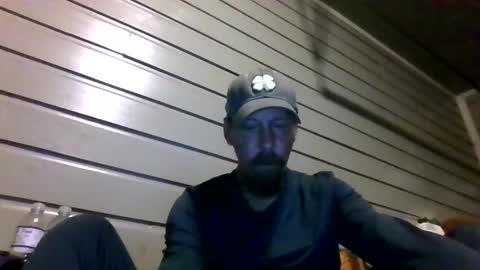 Snapshot of elwooood7 chatting on 10-25-25, 10:23 elwooood7 online show from 10-25-25, 10:23