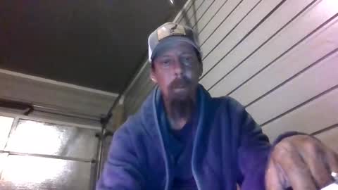 elwooood7 online show from 04-05-26, 11:29