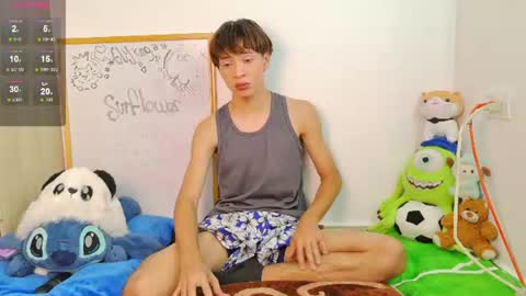  E  L  Y   K  I  N  G   online show from 07-29-26, 08:18