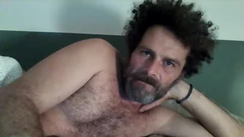 Snapshot of elyjahoye chatting on 12-02-25, 10:38 elyjahoye online show from 12-02-25, 10:38